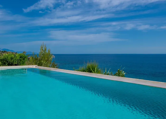 Pelagos Blue Zante Otel 3*
