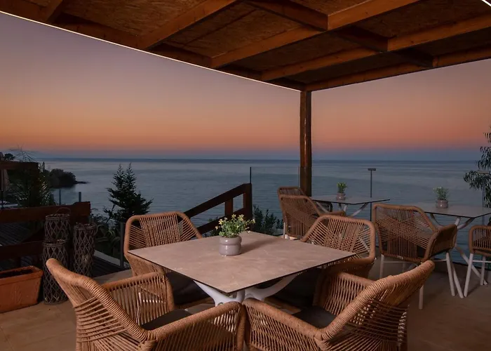 Pelagos Blue Zante Otel 3*