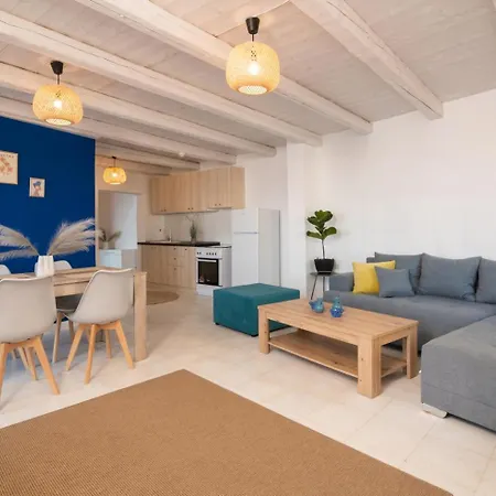 Pelagos Blue Zante فندق