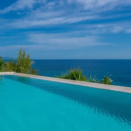 Pelagos Blue Zante فندق 3*